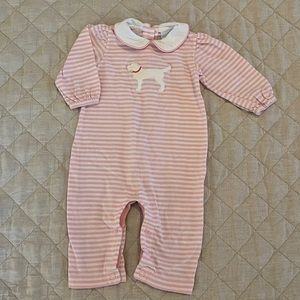 Little English appliqué play suit with lab 6M